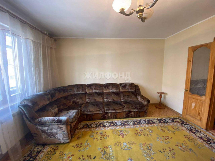 3-комн квартира Советов улица, д.24
