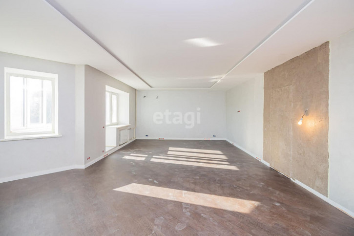 4-комн квартира Грибоедова, 15