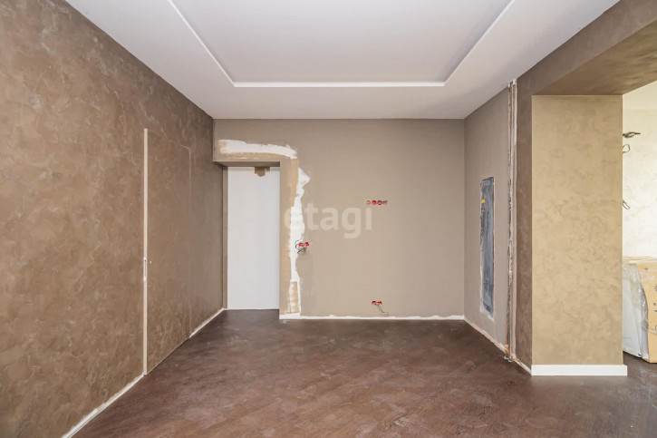 4-комн квартира Грибоедова, 15