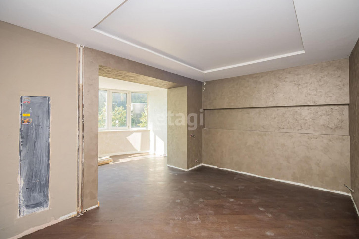 4-комн квартира Грибоедова, 15
