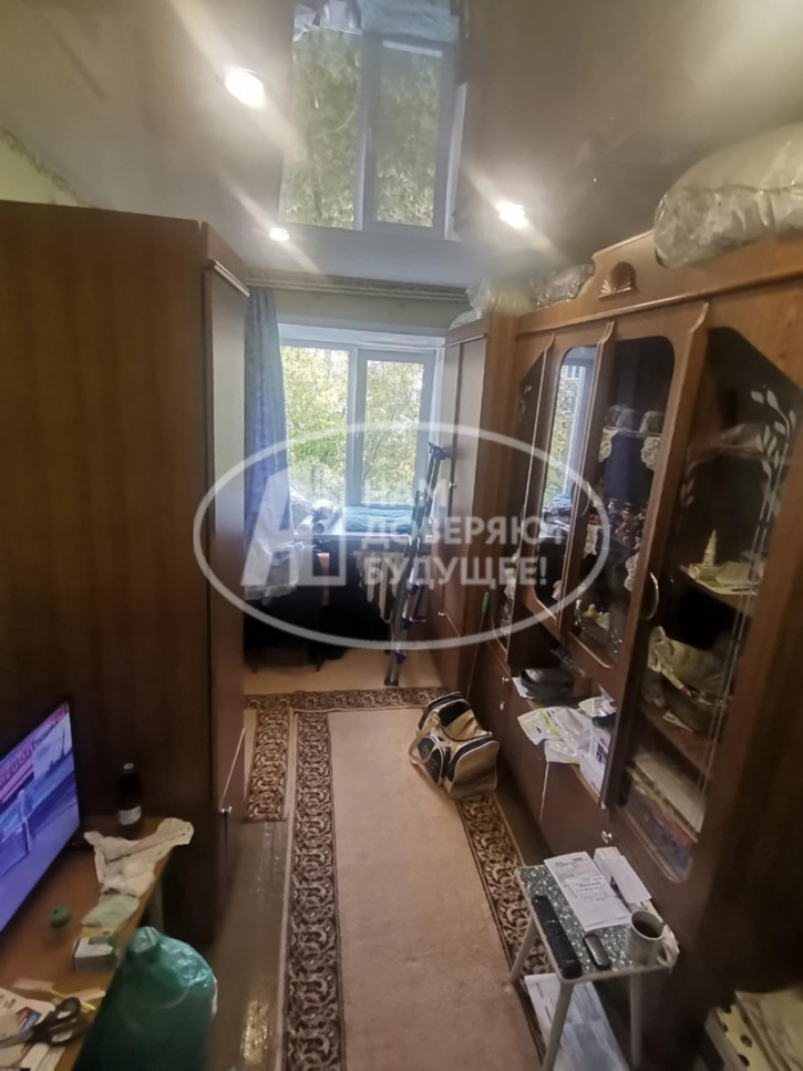 2-комн квартира улица Копылова, 57