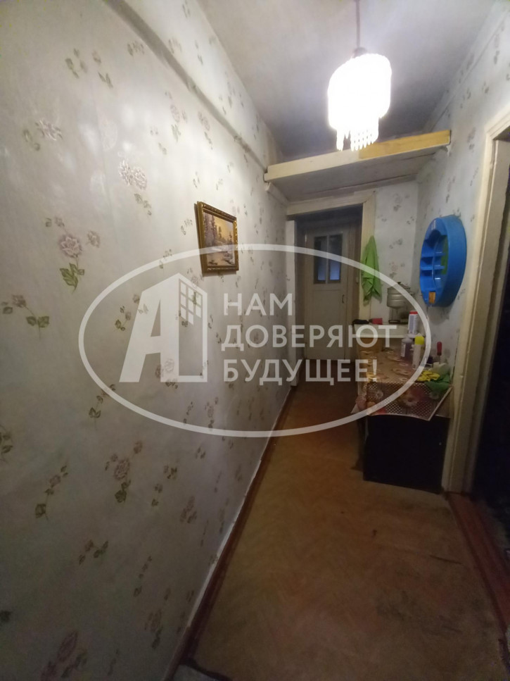 3-комн квартира улица Репина, 6