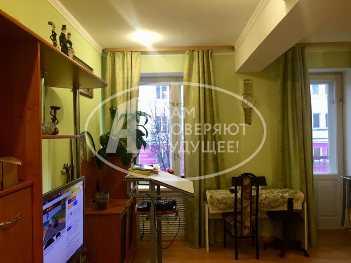 3-комн квартира улица Мира, 14