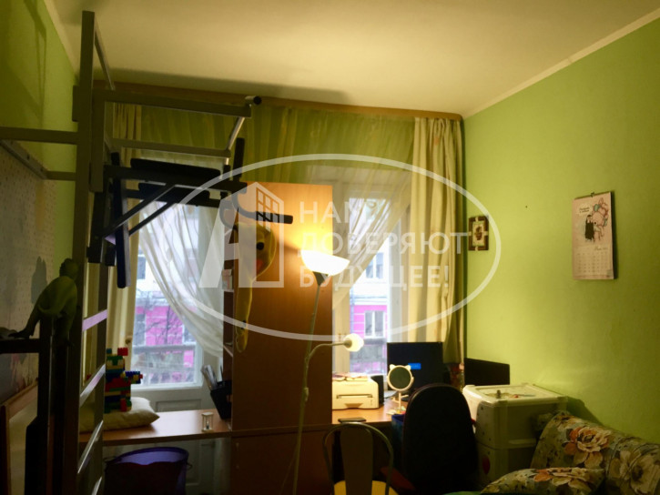 3-комн квартира улица Мира, 14