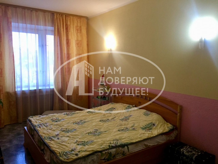 3-комн квартира улица Мира, 14