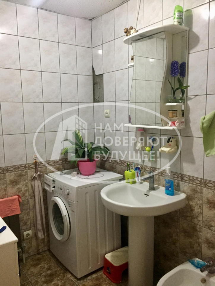 3-комн квартира улица Мира, 14