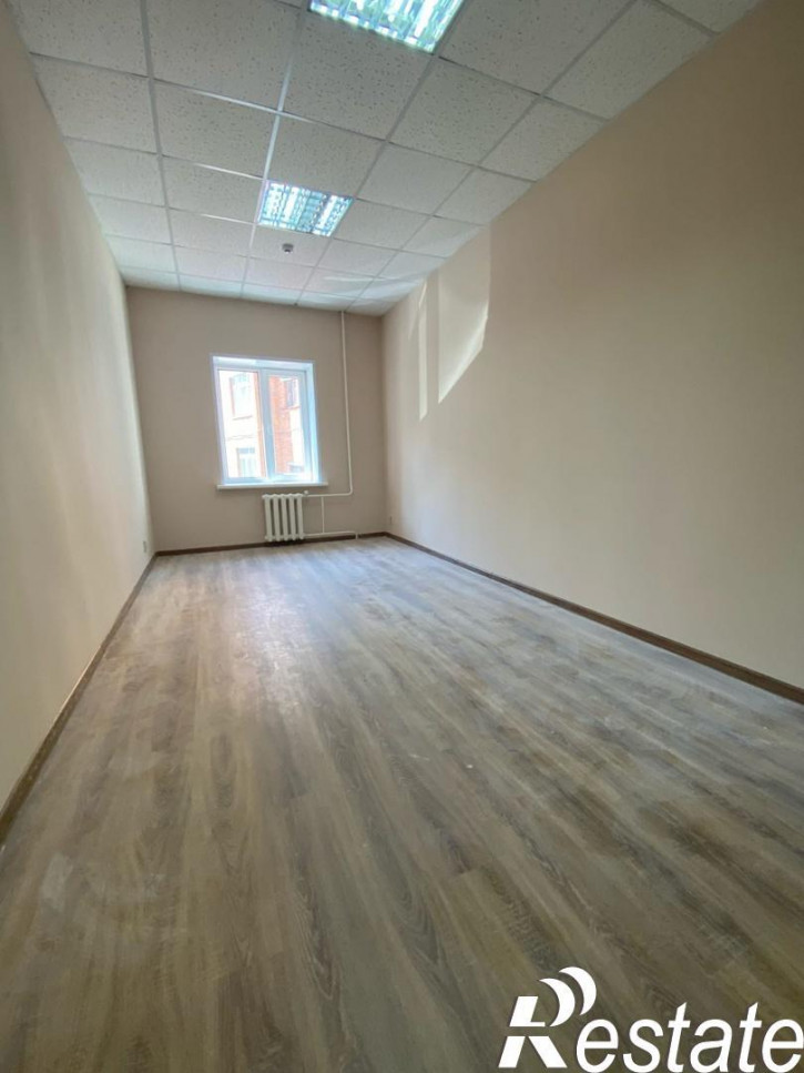 Офис Каляева, 7в