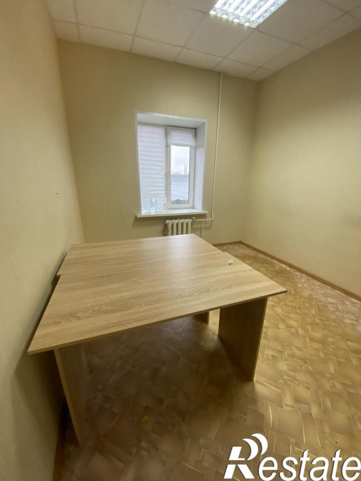 Офис Каляева, 7в