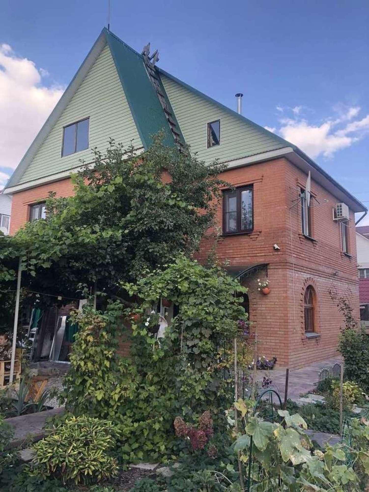 Купить дачу, дом, коттедж за 12 500 000 рублей на 4-я линия, 66