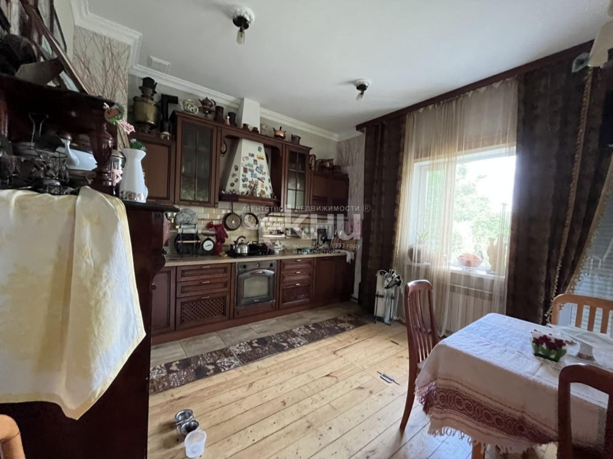 Купить дачу, дом, коттедж за 18 000 000 рублей на Бешенцево д, 62