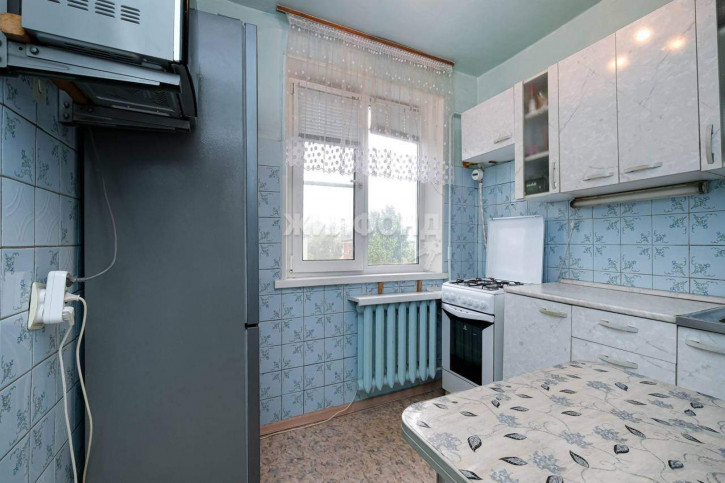 2-комн квартира Объединения улица, д.19