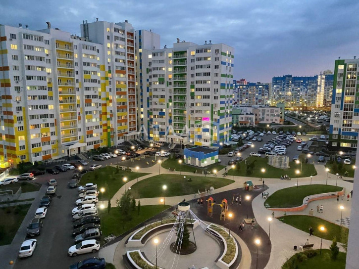 3-комн квартира Прибрежный бр, 3