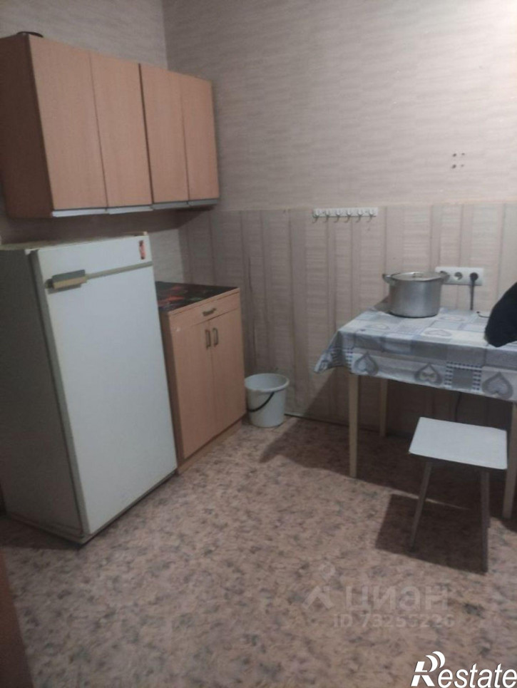 Комната улица Пермитина, 24А,  д. 24А