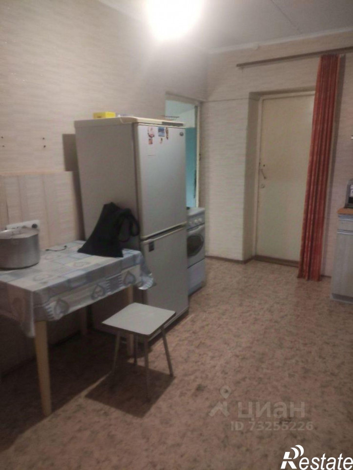 Комната улица Пермитина, 24А,  д. 24А
