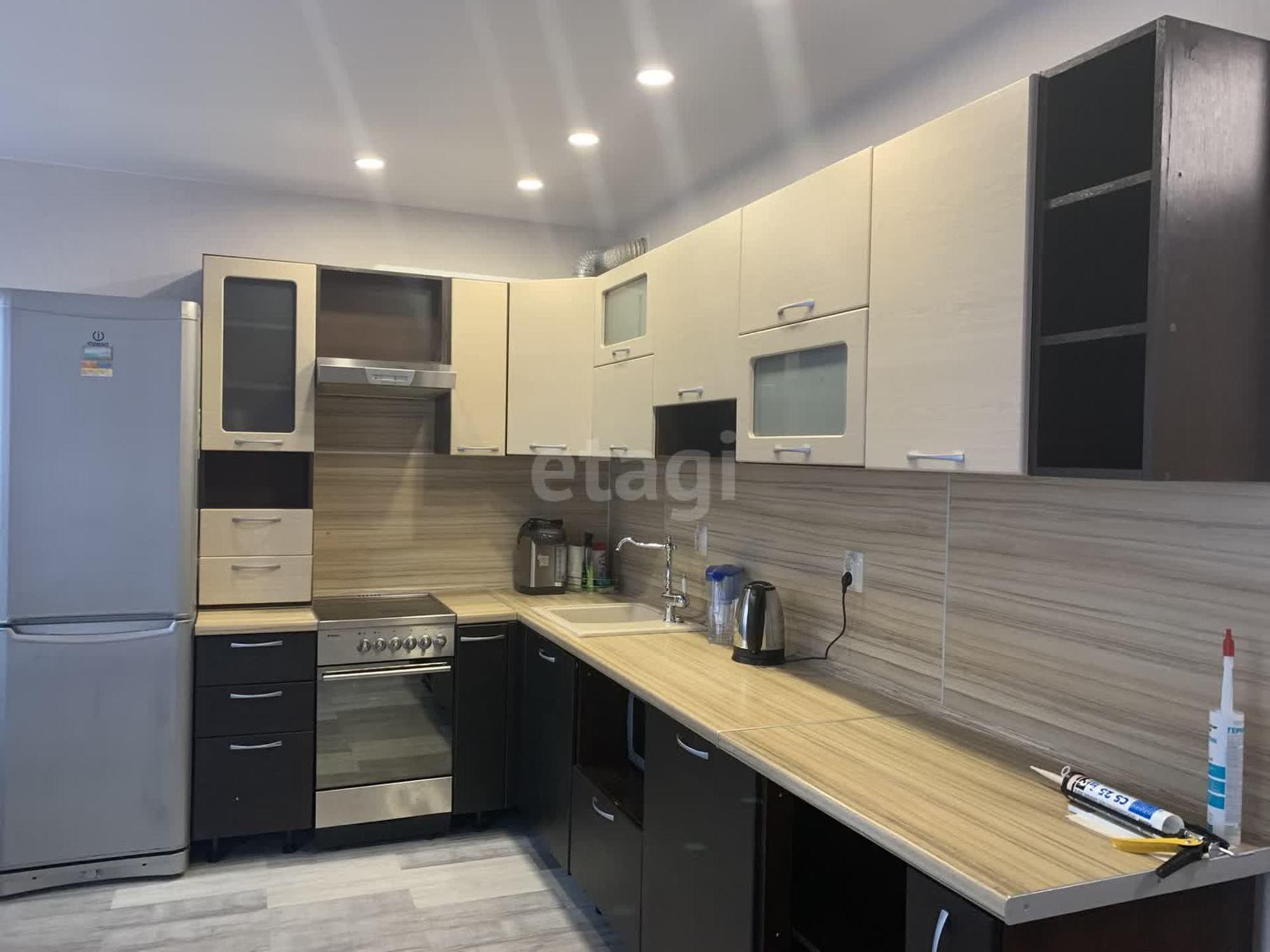 Сдать квартиру за 23 000 рублей на Тюменская, 1/1