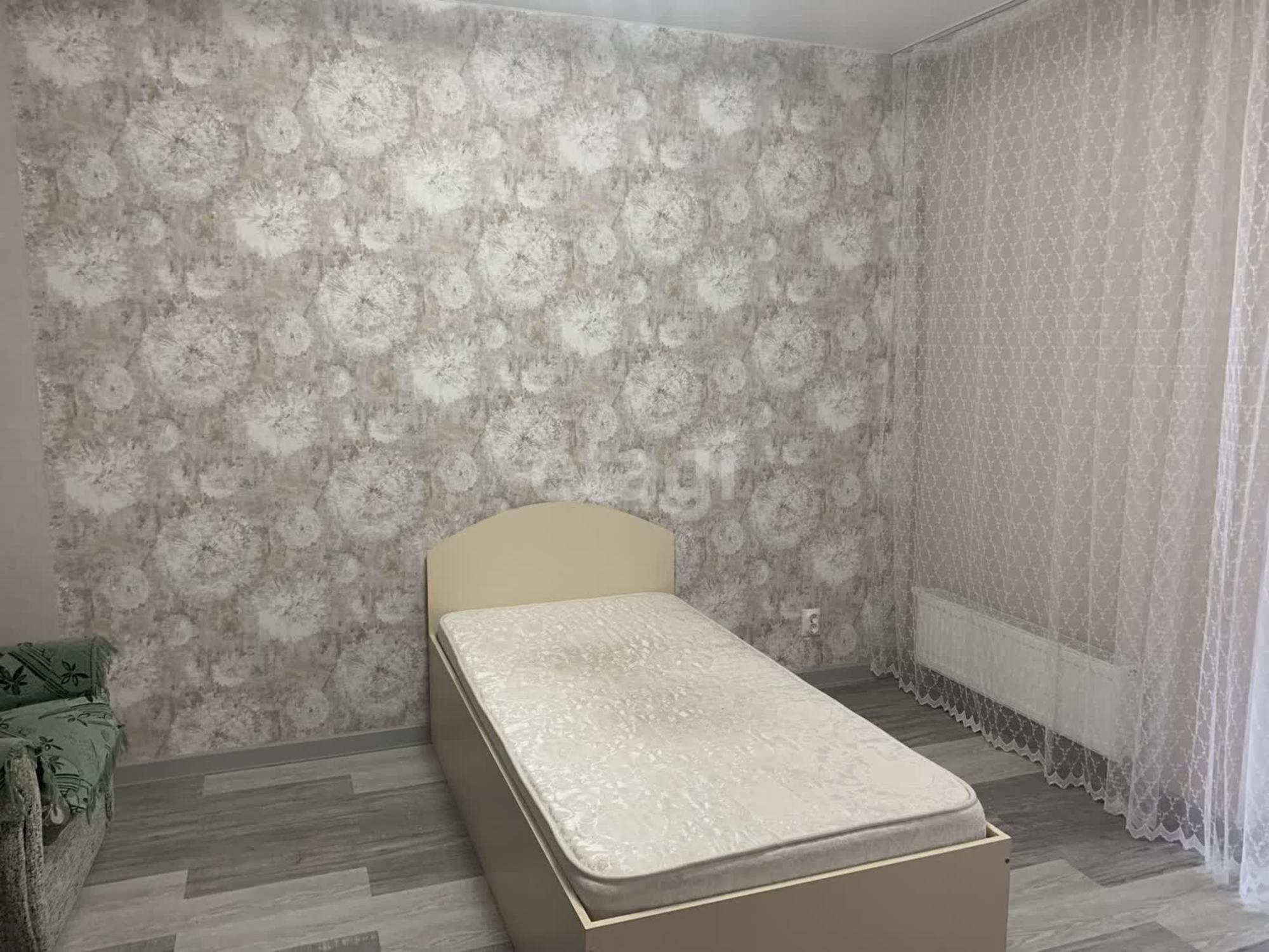 Сдать квартиру за 23 000 рублей на Тюменская, 1/1