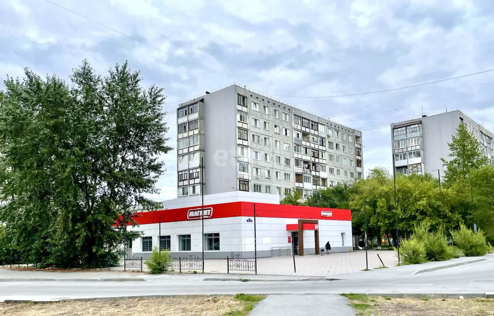 Купить торговое помещение за 88 888 000 рублей на Широтная 65 стр1