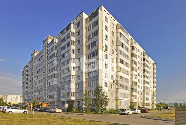 2-комн квартира Завертяева, 20/1