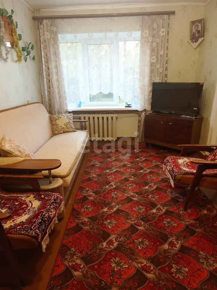 2-комн квартира Советская, 4