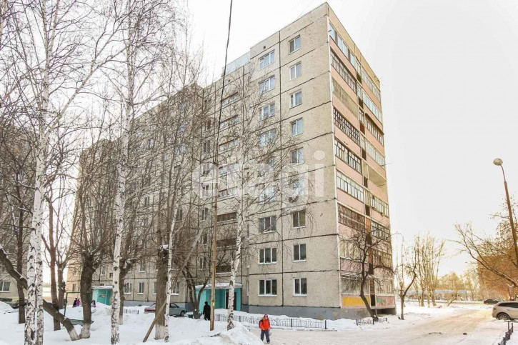 2-комн квартира Республики, 221