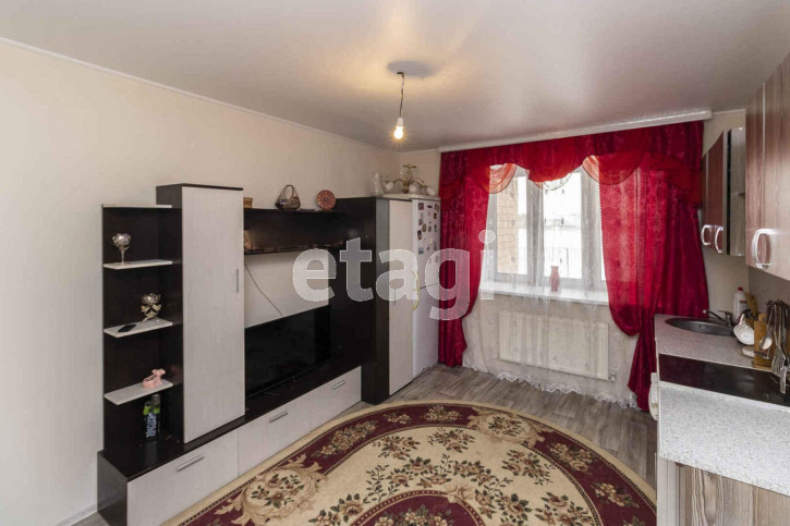 1-комн квартира Голышева, 10а