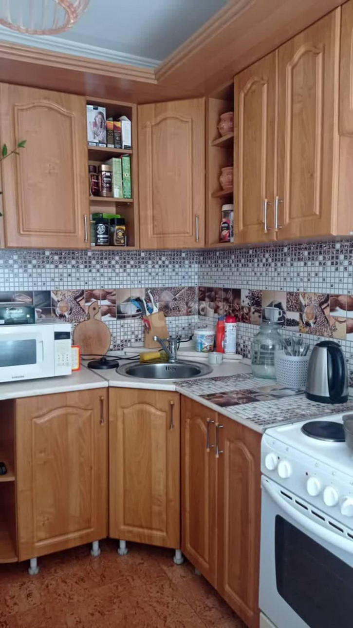 2-комн квартира Энергостроителей, 2