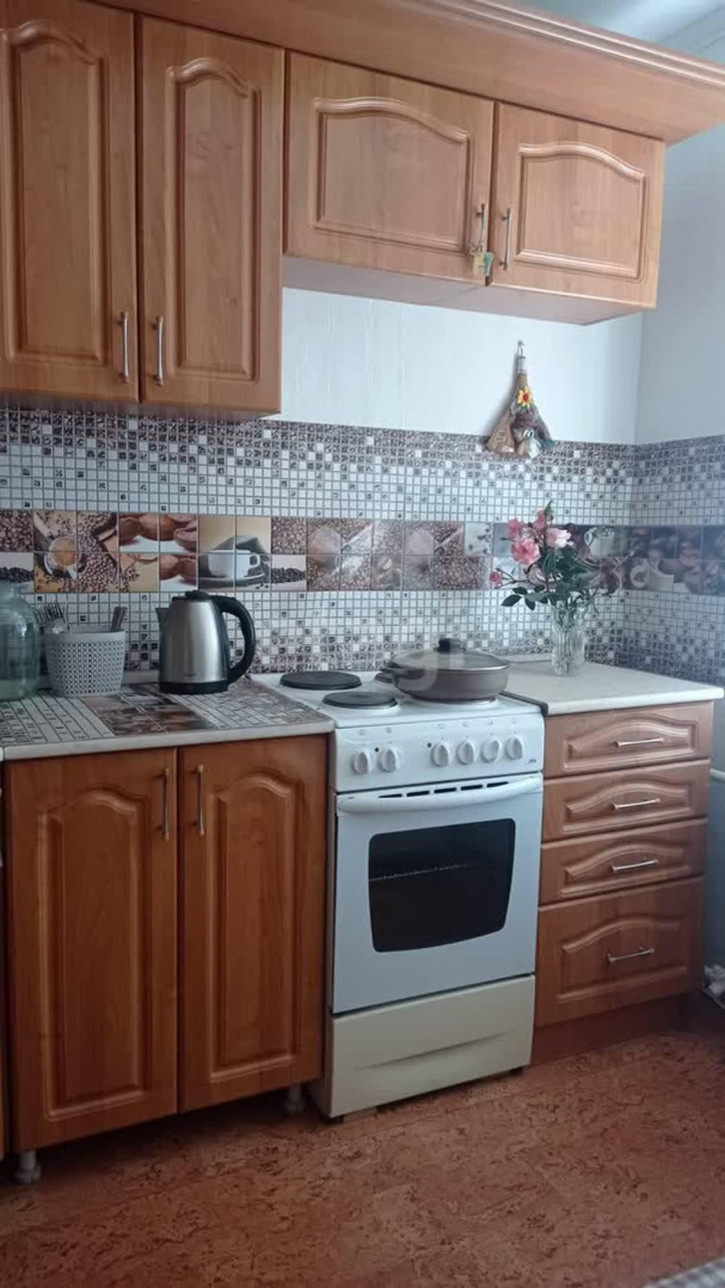 2-комн квартира Энергостроителей, 2