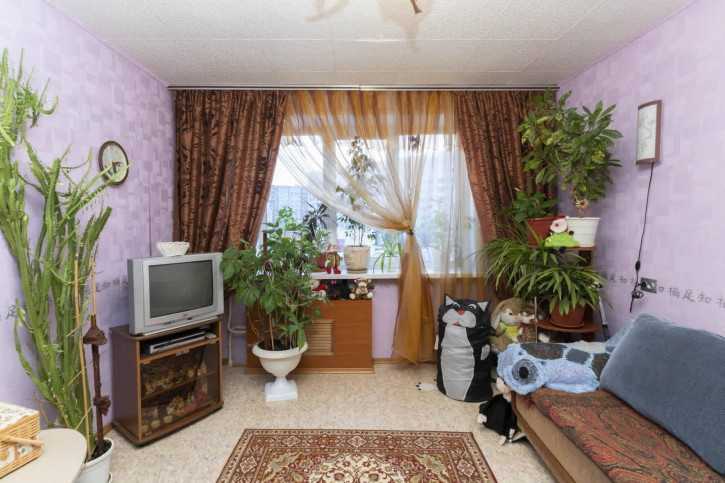 3-комн квартира Народная, 4/2