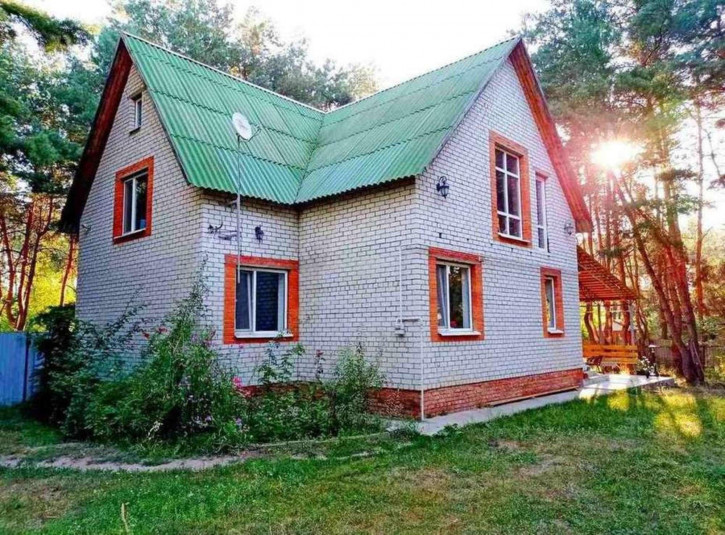 Коттедж/дом Безлюдовка село