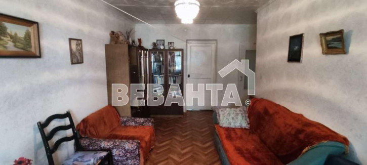 3-комн квартира Свердлова,
          57