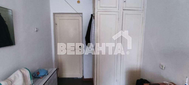 3-комн квартира Свердлова,
          57