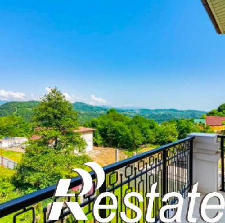 Коттедж/дом Каштаны