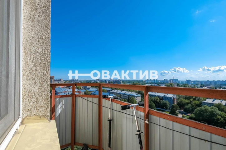 2-комн квартира улица Добролюбова, 152/1