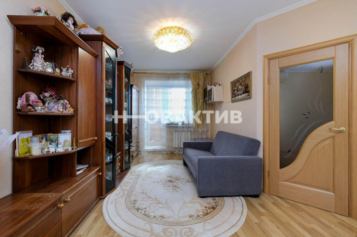 2-комн квартира улица Грибоедова, 34