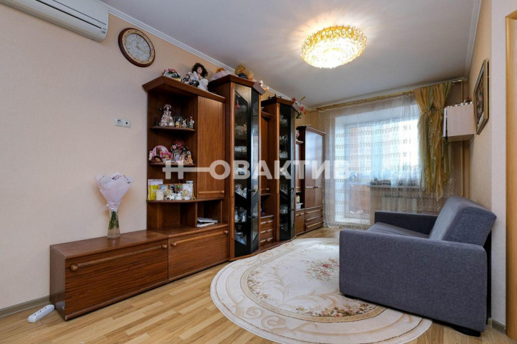2-комн квартира улица Грибоедова, 34
