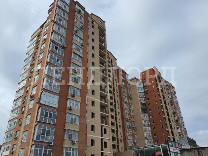 2-комн квартира 2-я Краснодарская улица, 135А