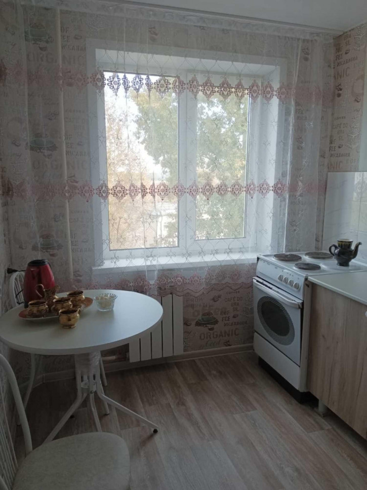 3-комн квартира Крупской, 5