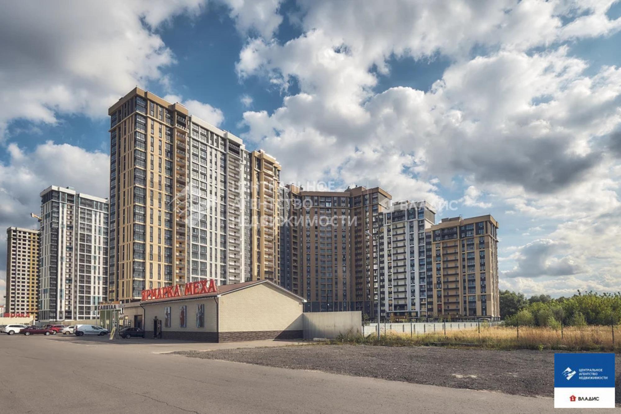 Купить квартиру за 4 250 000 рублей на улица Ивана Земнухова, 3