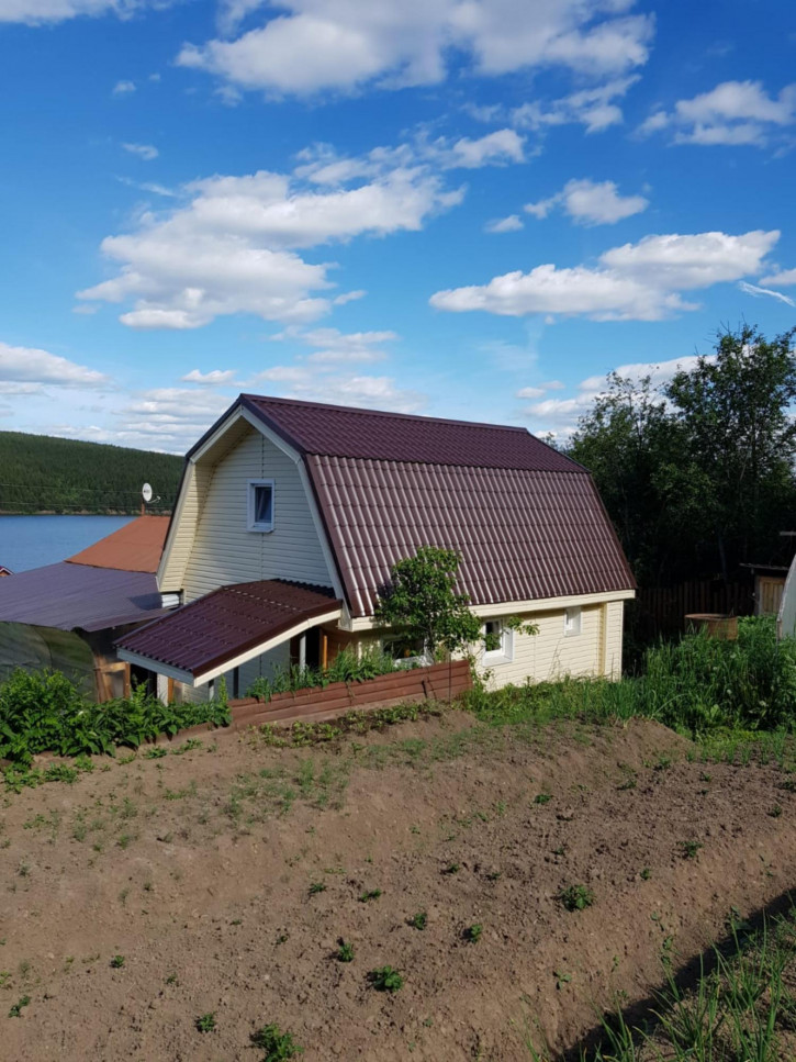 Коттедж/дом Колосова ул., 8