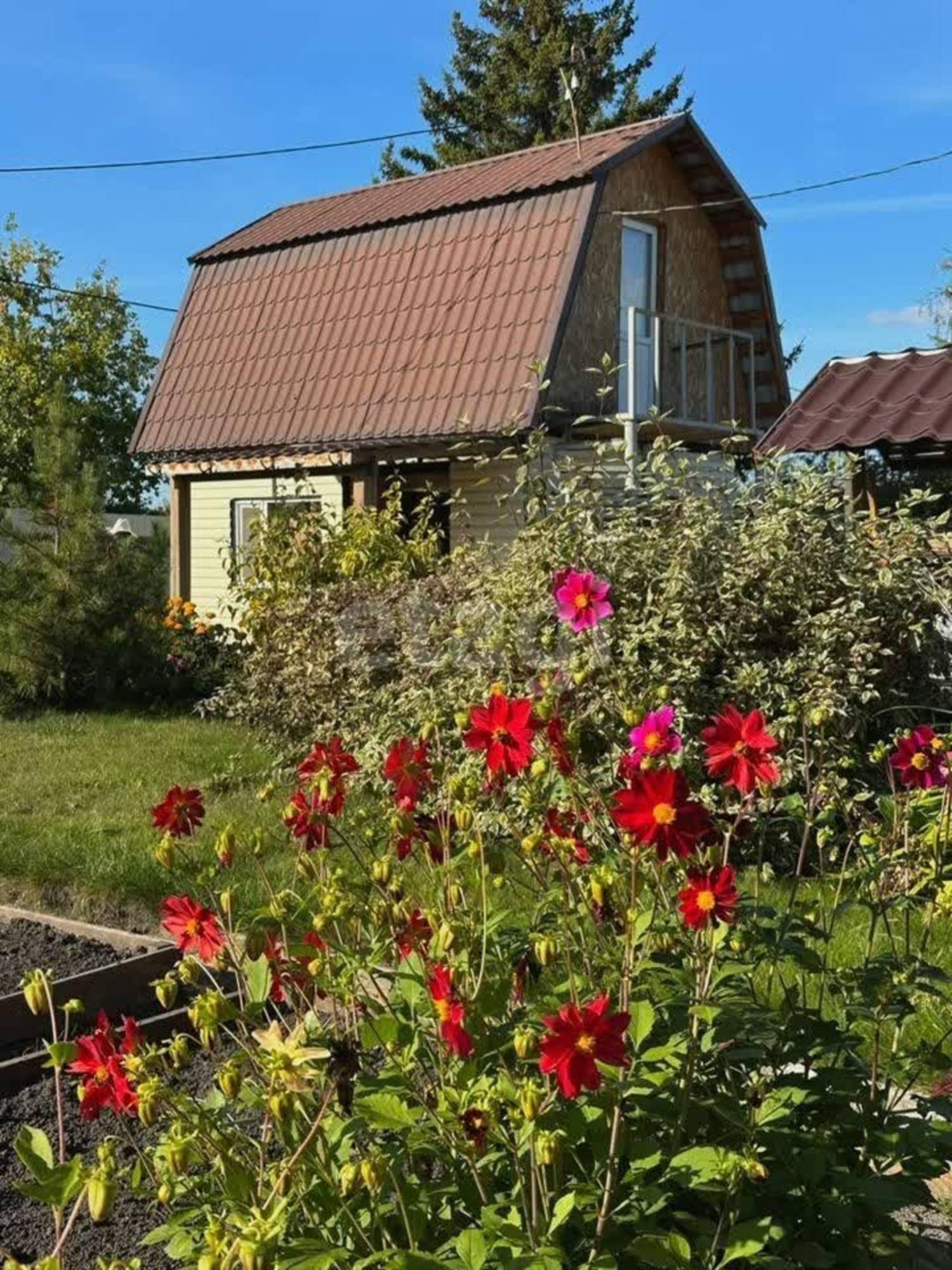 Купить дачу, дом, коттедж за 4 100 000 рублей на Сосновая, 45