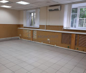 помещение 284.3 кв м Ульянова ул, 12