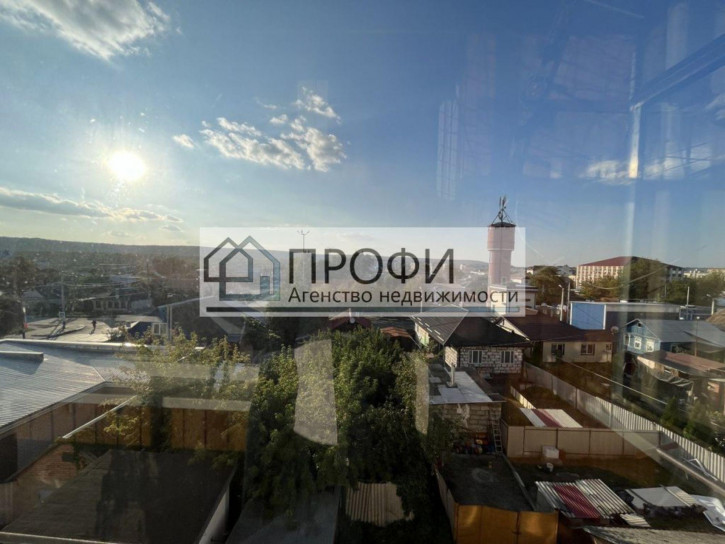2-комн квартира Кирова ул, 3