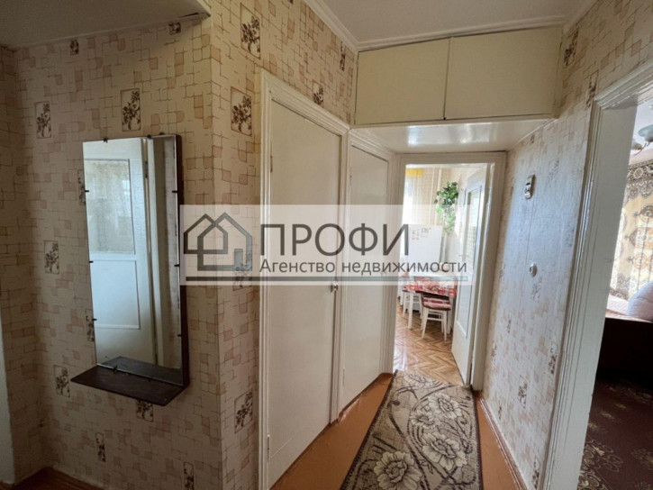 2-комн квартира Кирова ул, 3