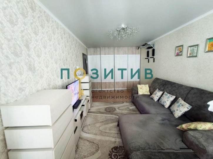 2-комн квартира Новоселов ул