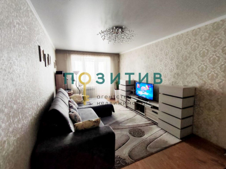 2-комн квартира Новоселов ул