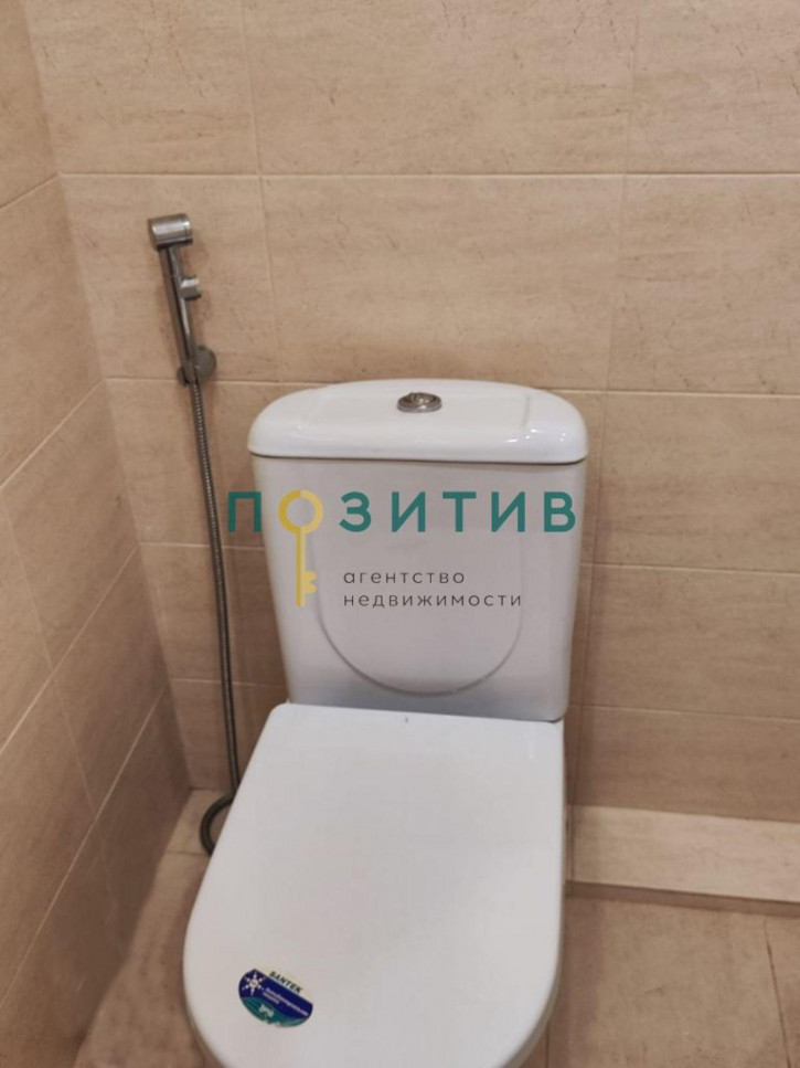 2-комн квартира Новоселов ул