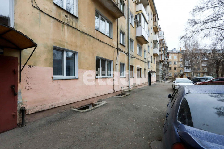 2-комн квартира Красина, 1