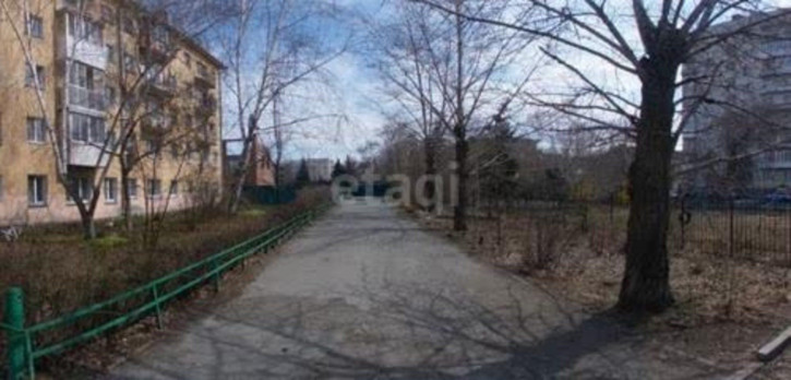 2-комн квартира Красина, 1