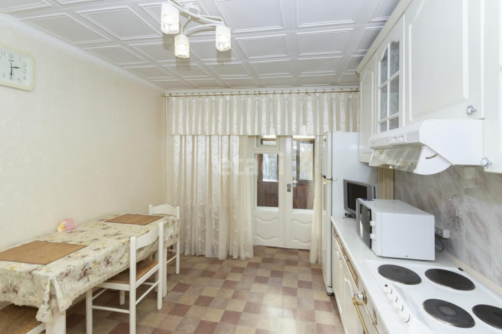 3-комн квартира Ленина, 83
