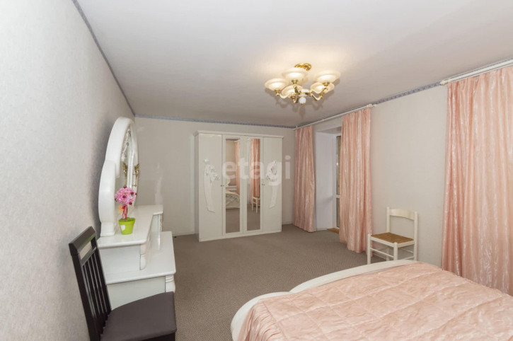 3-комн квартира Ленина, 83